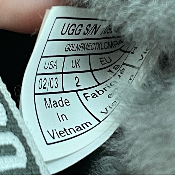 Ugg fluff yeah gray baby slippers size 2/3 - Picture 6 of 7